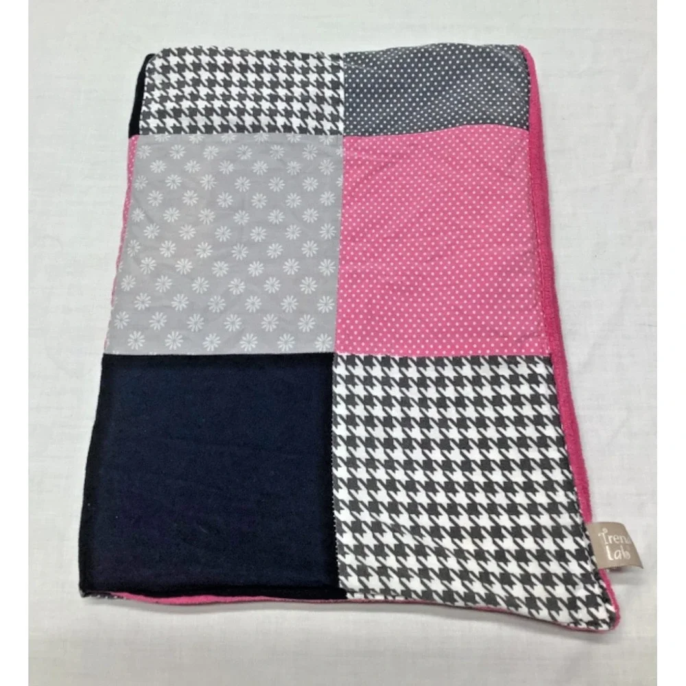 Trend Lab Baby Blanket Patchwork Black Pink and White 32